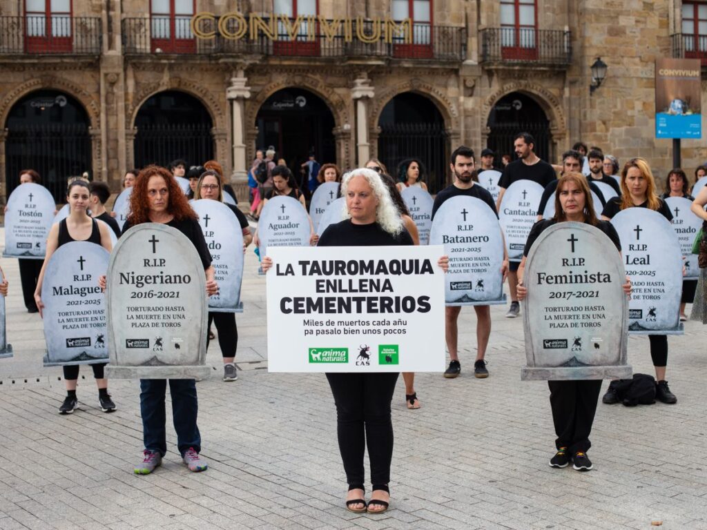 Protest tegen stierengevechten in Gijón, Spanje